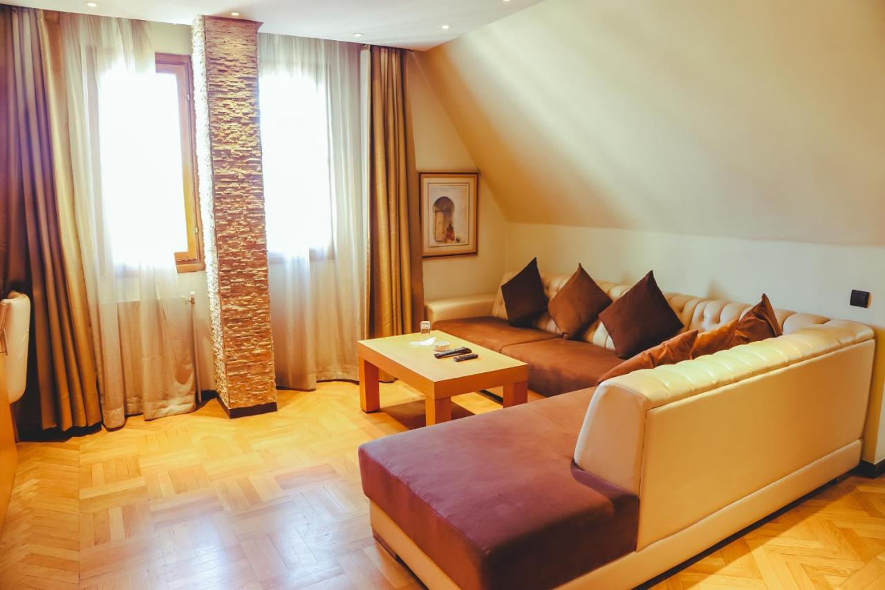 Hotel Perce Neige Ifrane  Exterior photo